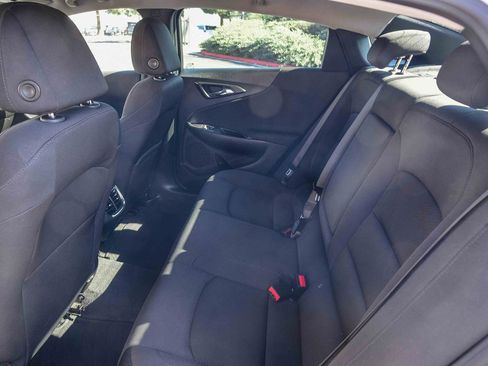 Used 2024 Chevrolet Malibu LT image 21