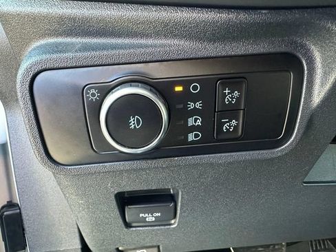 Used 2025 Ford Bronco Outer Banks AWD/4WD image 11