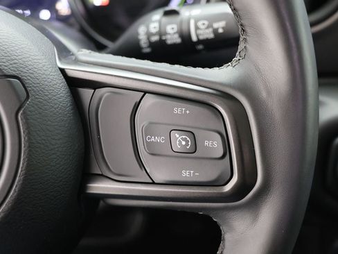 Used 2023 Jeep Wrangler Unlimited w/ Cold Weather Group image 21