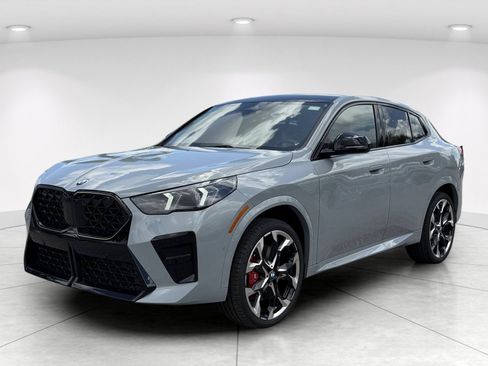New 2026 BMW X2 xDrive28i w/ Technology Package AWD/4WD image 7
