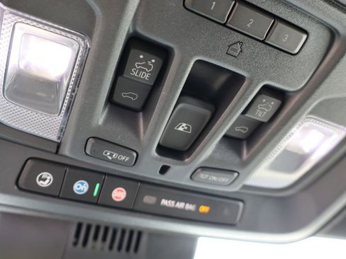 New 2026 Chevrolet Silverado 1500 ZR2 image 29