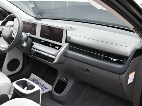 Used 2022 Hyundai Ioniq 5 SEL w/ Cargo Package image 34