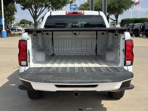 Used 2024 Chevrolet Colorado LT RWD image 34