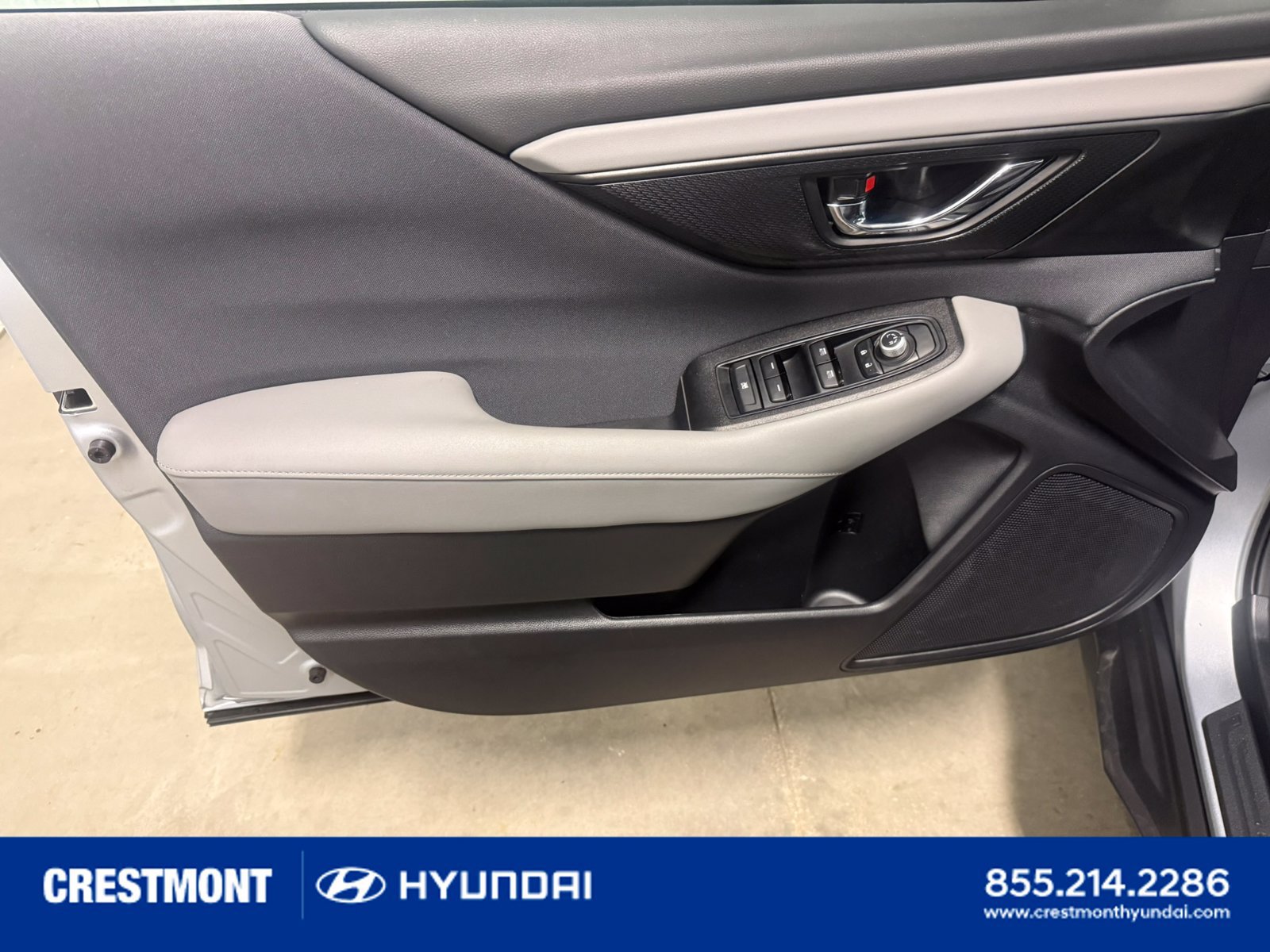 Used 2024 Subaru Outback Premium AWD/4WD image 21