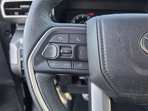 Certified 2025 Toyota Tacoma TRD Sport image 29