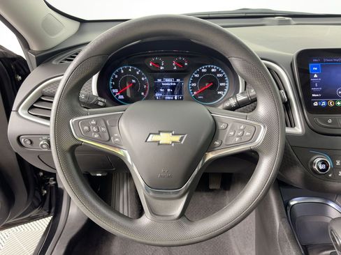 Used 2024 Chevrolet Malibu LT image 17