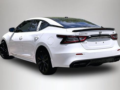 Used 2023 Nissan Maxima SR w/ Sport Mat Group FWD image 4