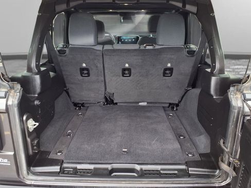 Certified 2024 Jeep Wrangler Sport S image 25