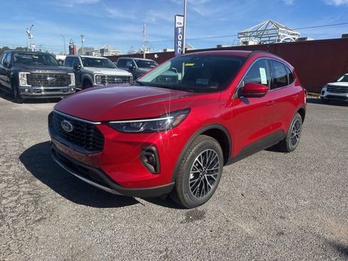 New 2026 Ford Escape SE w/ PHEV Premium Package FWD image 7