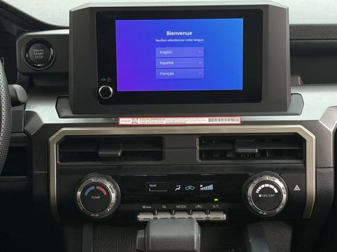 Used 2026 Toyota Tacoma SR5 AWD/4WD image 17