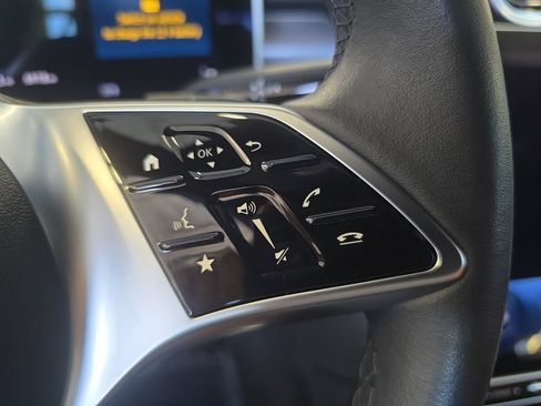 Certified 2025 Mercedes-Benz C 300 Sedan image 21