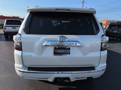Used 2019 Toyota 4Runner Limited AWD/4WD image 4