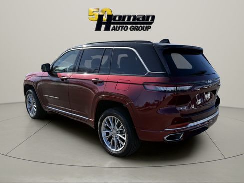 Used 2025 Jeep Grand Cherokee Summit AWD/4WD image 3