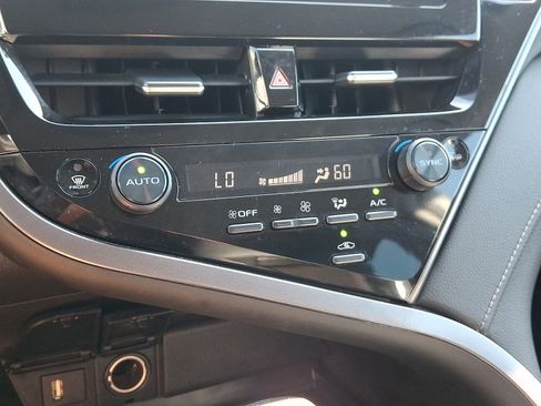 Used 2024 Toyota Camry SE w/ Blackout Package (TMS) AWD/4WD image 15