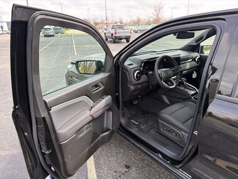 New 2026 Chevrolet Colorado Z71 w/ Z71 Convenience Package 2 AWD/4WD image 9