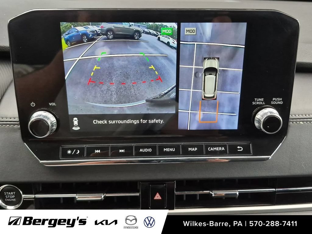 Used 2023 Mitsubishi Outlander SEL AWD/4WD image 18