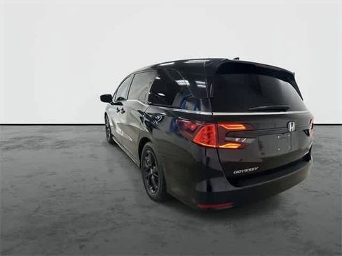 Certified 2024 Honda Odyssey Sport image 2