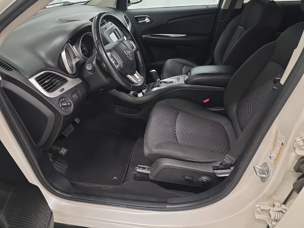 Used 2018 Dodge Journey SXT w/ Blacktop Package AWD/4WD image 12