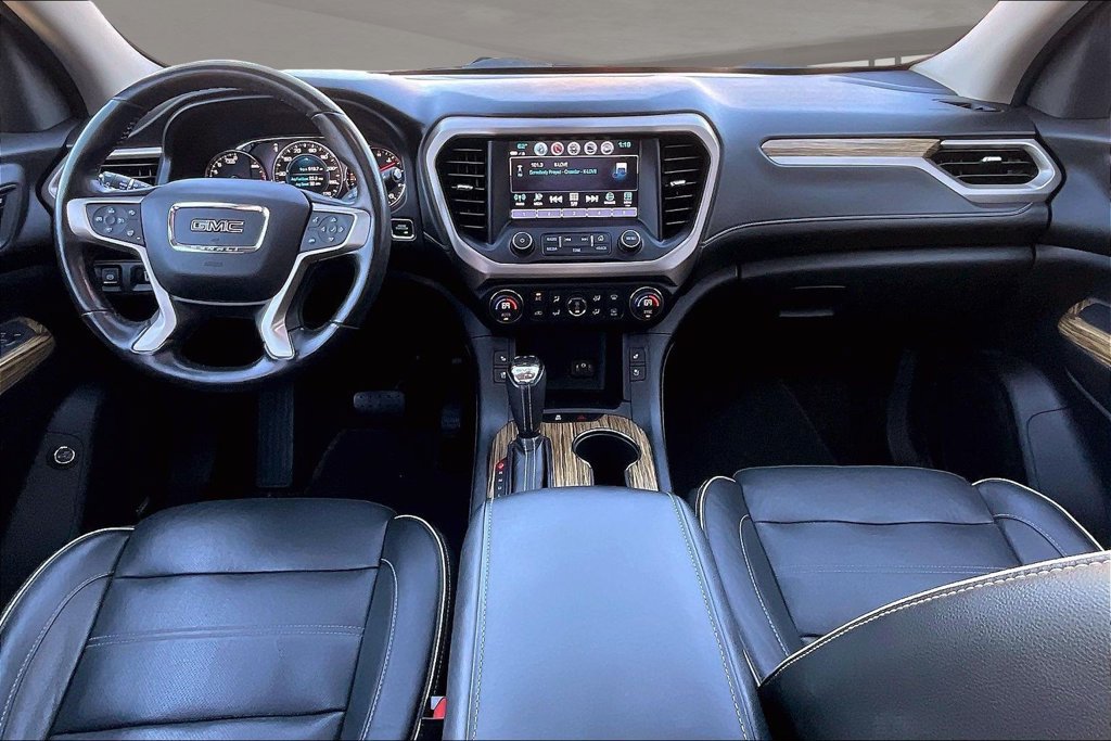 Used 2019 GMC Acadia Denali w/ Technology Package AWD/4WD image 8