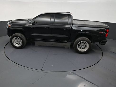 Used 2025 Chevrolet Colorado Z71 AWD/4WD image 13