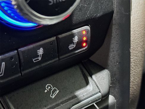 Used 2021 GMC Sierra 1500 Denali w/ Driver Alert Package II image 21