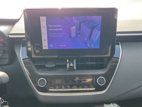 Certified 2023 Toyota Corolla LE FWD image 14