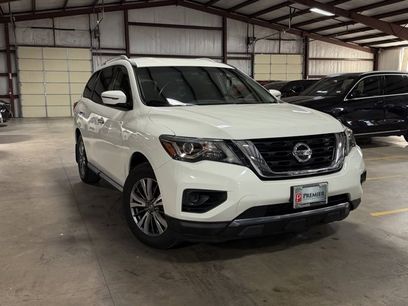 Used 2019 Nissan Pathfinder S