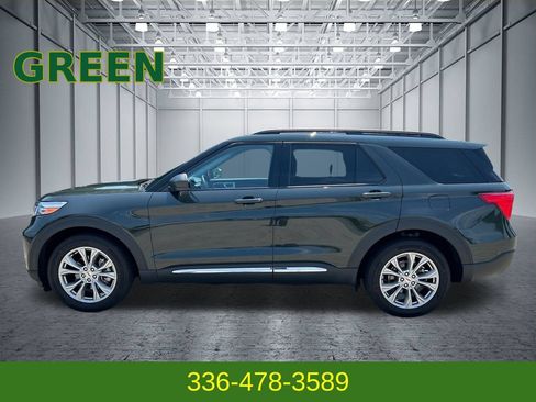 Used 2023 Ford Explorer XLT w/ Equipment Group 202A AWD/4WD image 2
