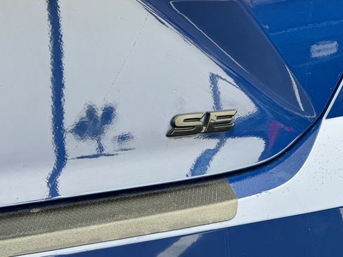 Used 2025 Toyota Camry LE image 26