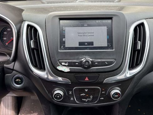 Used 2018 Chevrolet Equinox LT FWD image 14