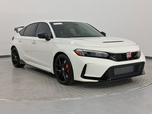 Used 2024 Honda Civic Type R image 7