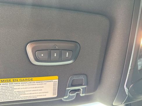 Used 2024 Jeep Grand Cherokee Limited image 27