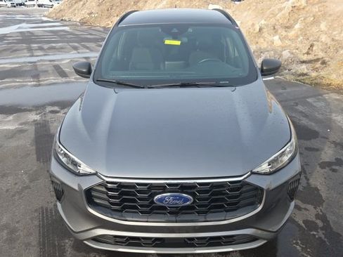 Used 2024 Ford Escape ST-Line w/ Cold Weather Package image 17