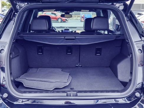 Used 2022 Chevrolet Equinox Premier AWD/4WD image 15