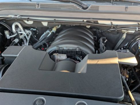 Used 2020 GMC Yukon Denali w/ Denali Premium Package image 37