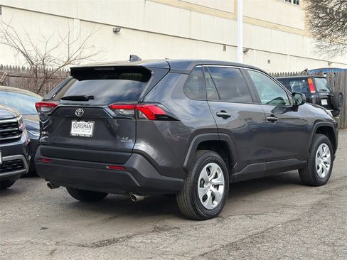 Used 2023 Toyota RAV4 LE image 7