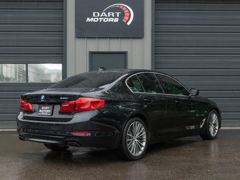 Used 2020 BMW 540i w/ Convenience Package RWD image 7