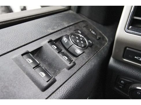 Used 2022 Ford F250 Lariat w/ Lariat Ultimate Package AWD/4WD image 20