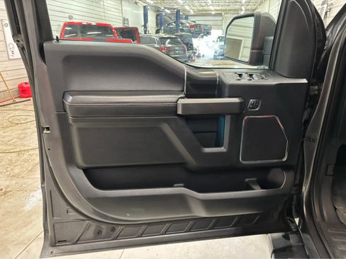 Used 2018 Ford F150 Lariat w/ Equipment Group 502A Luxury image 9