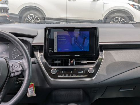 Used 2024 Toyota Corolla LE FWD image 18