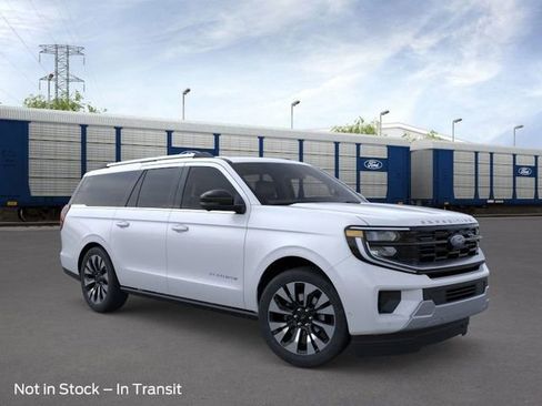 New 2025 Ford Expedition Max Platinum w/ Driver's Package image 7