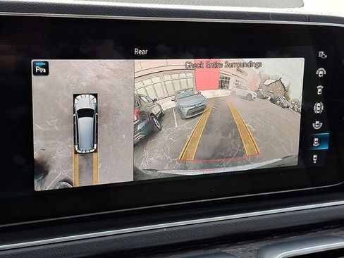 Used 2020 Mercedes-Benz GLS 450 4MATIC image 21