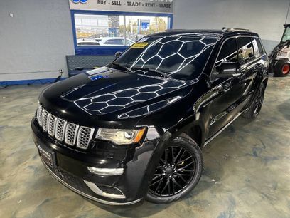 Used 2017 Jeep Grand Cherokee Summit w/ Platinum Appearance Package
