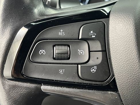 Used 2024 Buick Enclave Premium image 54