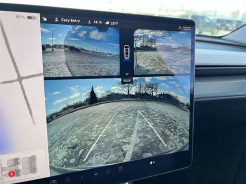 Used 2026 Tesla Model Y Long Range image 27