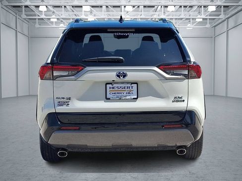 Used 2021 Toyota RAV4 XSE AWD/4WD image 6