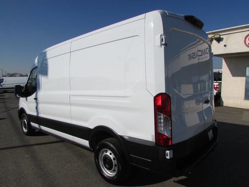 Used 2023 Ford Transit 250 Medium Roof w/ Load Area Protection Package image 8