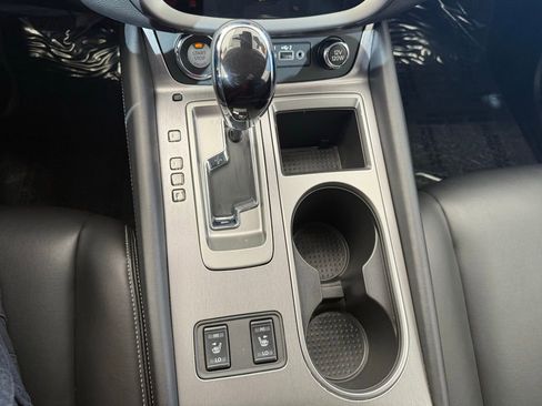 Used 2024 Nissan Murano SV w/ SV Midnight Edition Package image 24