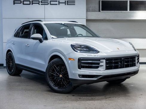 New 2026 Porsche Cayenne AWD/4WD image 10