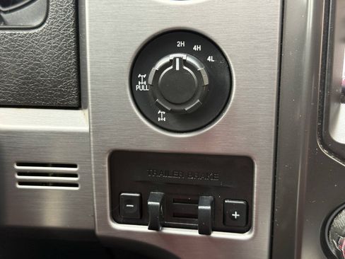 Used 2014 Ford F150 Raptor w/ Equipment Group 801A Luxury AWD/4WD image 30